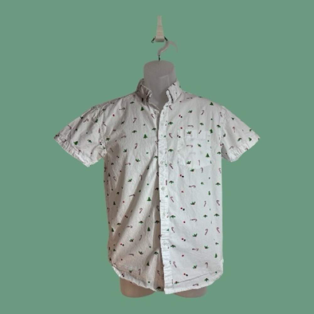 Christmas Holiday Print Short Sleeve Casual Button Down Eight Ave NWOT Small